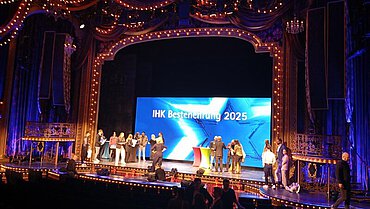 Blick auf die Bühne